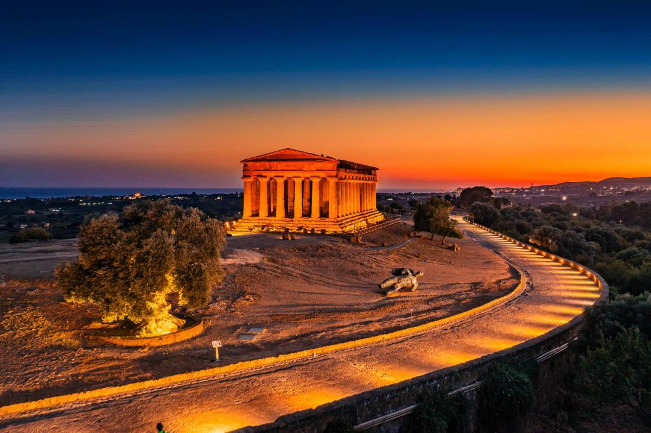 La Scala Di Atena Agrigento Buitenkant foto
